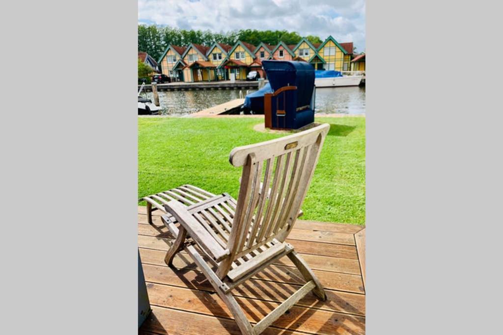 Ferienhaus Mit Bootssteg Am See In Rheinsberg Luaran gambar