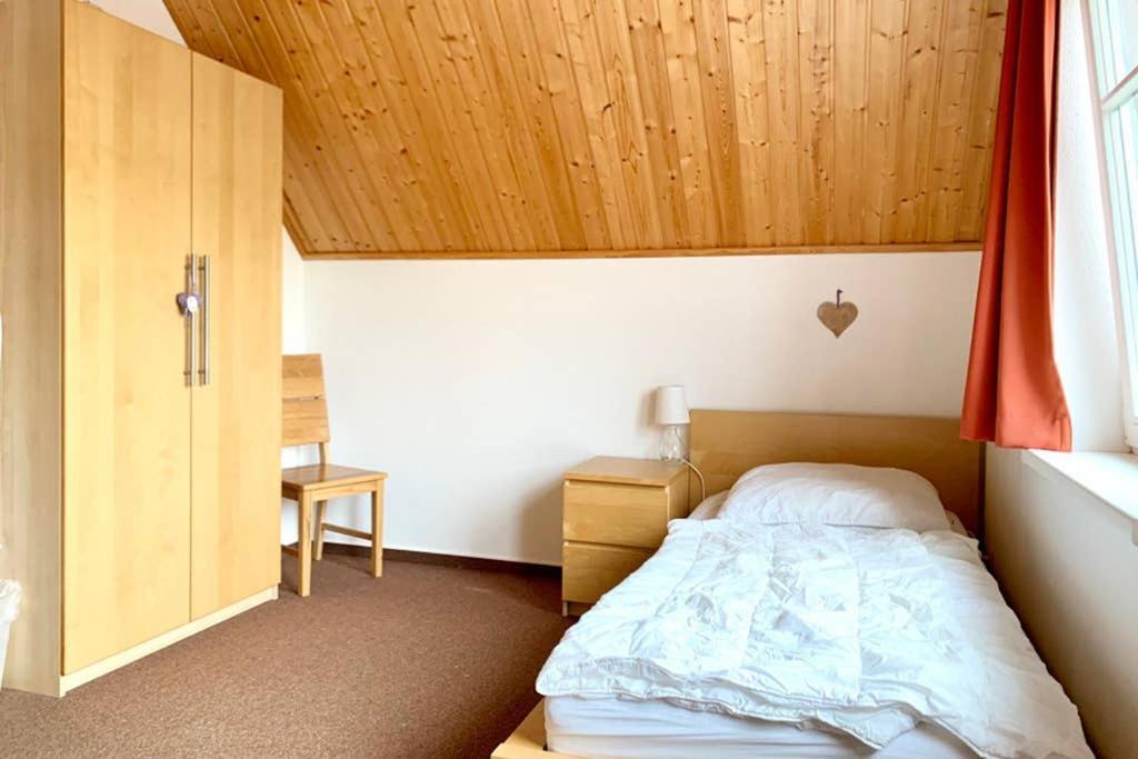 Ferienhaus Mit Bootssteg Am See In Rheinsberg Luaran gambar